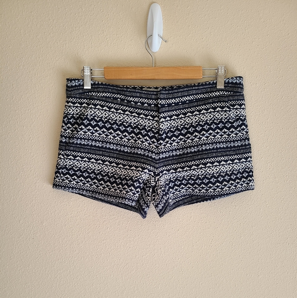 Joie Merci Short Size 6